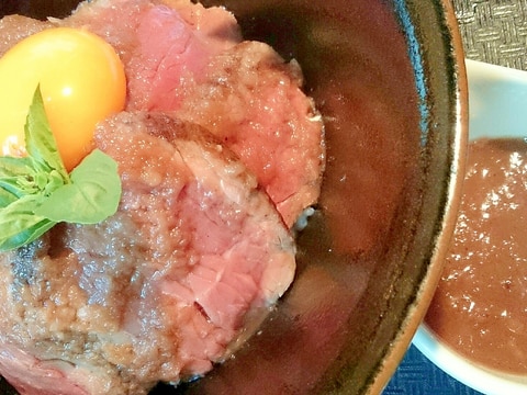 ローストビーフ丼とグレービーオニオンソースの作り方 レシピ 作り方 By 所沢とっくん 楽天レシピ